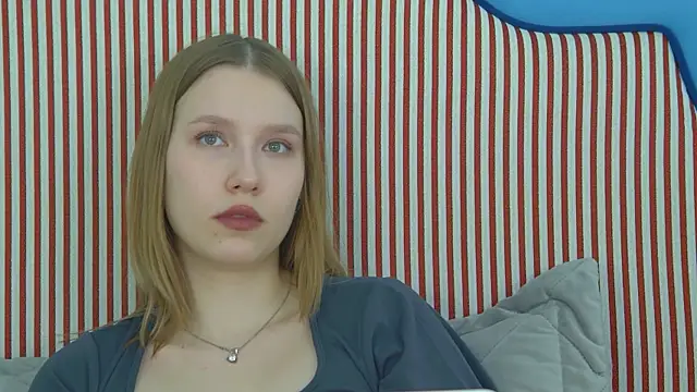 LiliLinn Live XXX-Chat