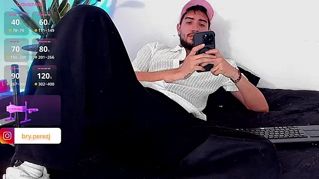 Chatroom XXX en direct de bryXonStorm