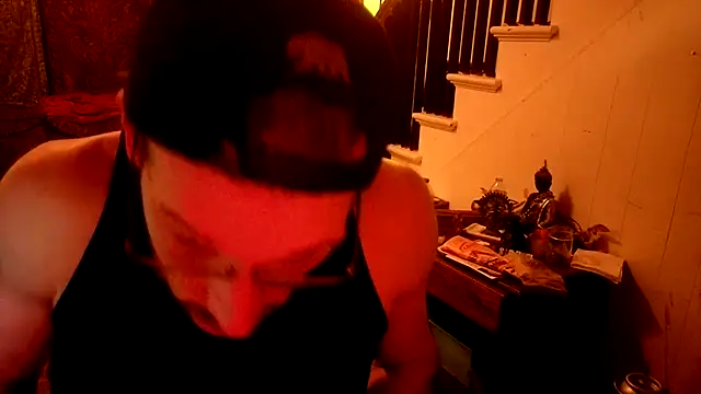 MasterDaddyCool's Live XXX Chat
