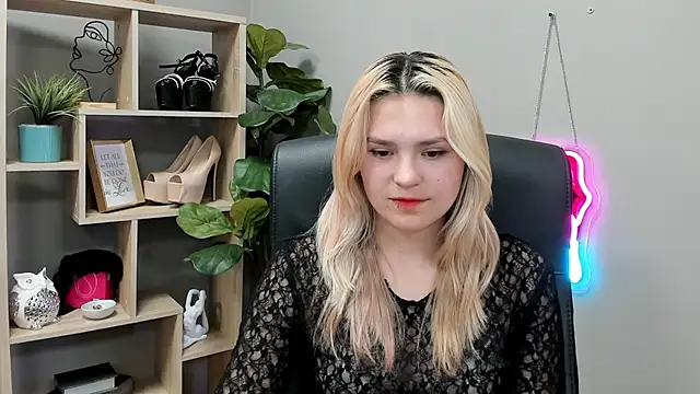 Chat XXX ao vivo de SweetLilyxo