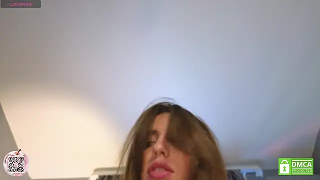 Deeptalkss' Live XXX Chat