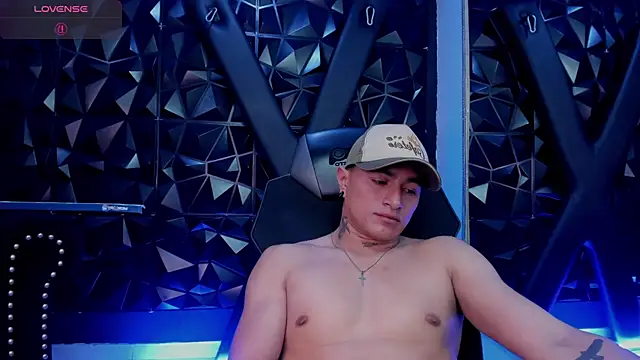 LiamDeeps XXX чат на живо