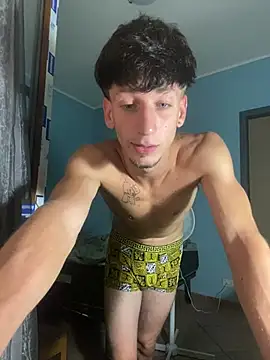 Leonardo0606 Chat XXX live