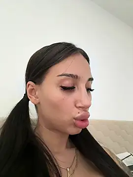 BlueEyes_BB 라이브 XXX 채팅