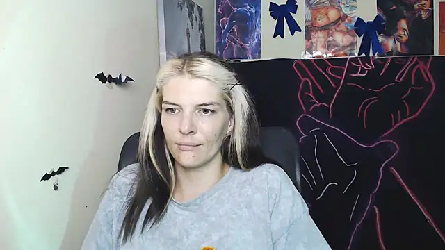 VanessaRey_ Adlı Modelin Canlı XXX Sohbeti