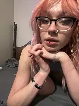 Chat +18 de simplyobsessedwher ao vivo