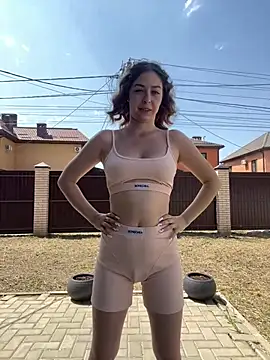 LynaFrost Live XXX-chat