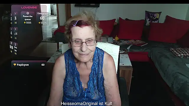 HeisseomaOriginal's Live XXX Chat