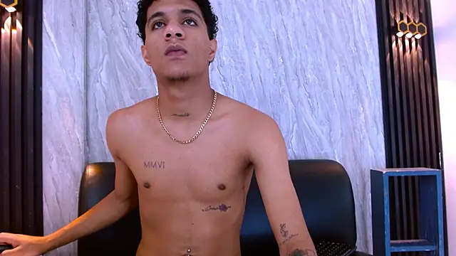 Chatroom XXX en direct de _Thiago12