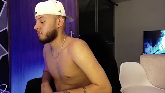 Sebolaz333 Live XXX-chat