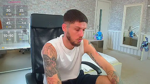 JonahShaw – Naživo XXX chat