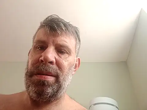 stud2512 Live XXX Chat