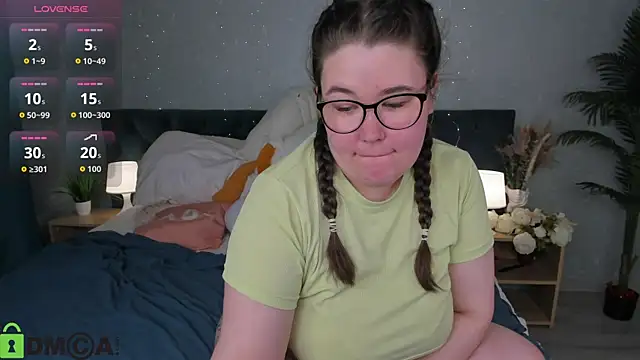 Miss_Triss' Live XXX Chat