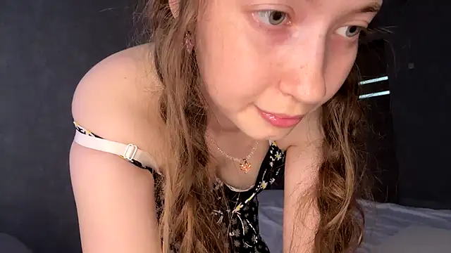 Emily_Mur_ 라이브 XXX 채팅