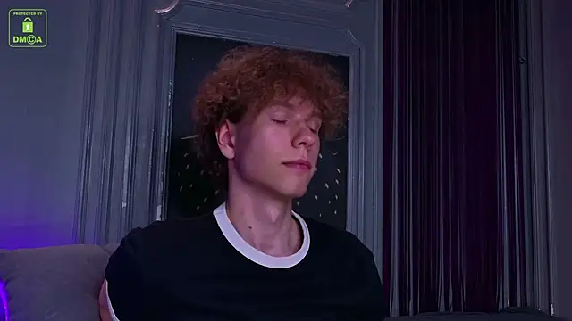 William_Curlis élő XXX-chatje