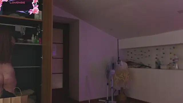 Živý XXX chat L1ittle_kitty_