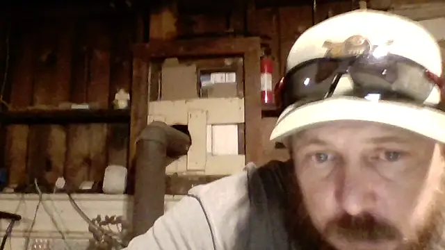 littilebutcute's Live XXX Chat