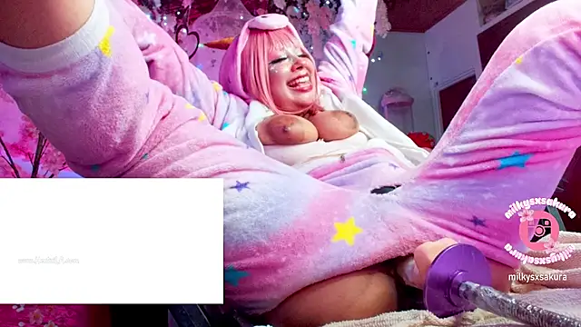 Chat +18 de MilkyXSakura ao vivo