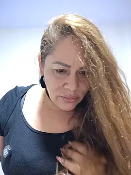Czat XXX na żywo – SluttyMilf79