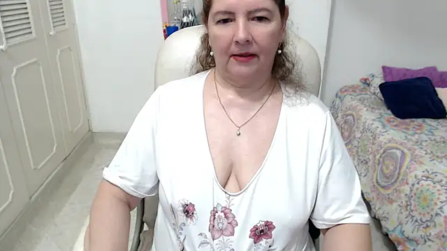 Chat XXX en directo de leonela_69