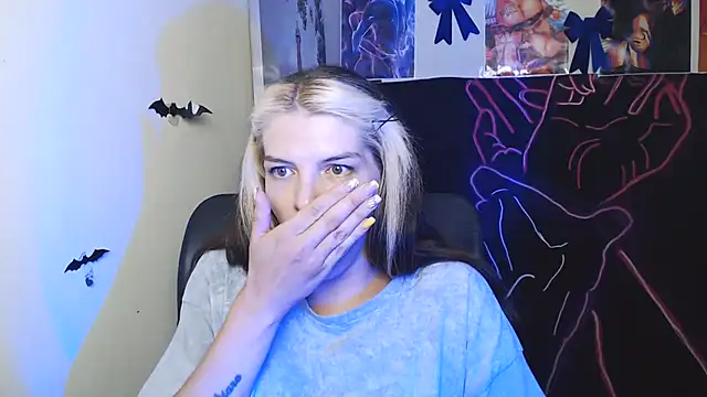 VanessaRey_ XXX чат на живо
