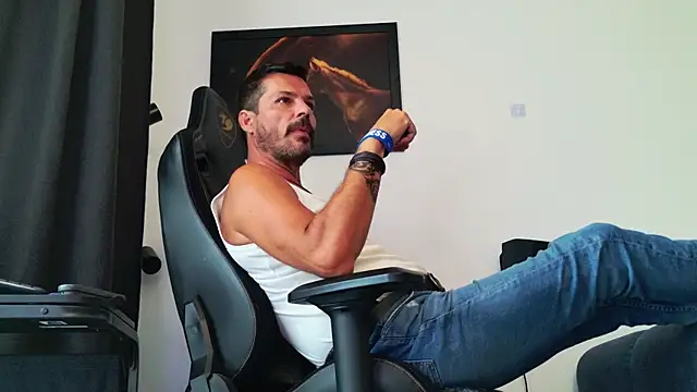 Chatroom XXX en direct de ChrisKox