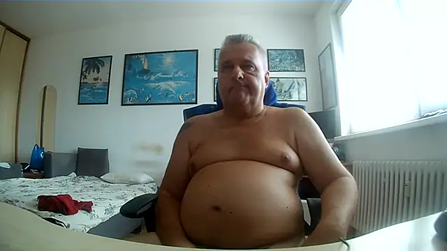 XXX chat uživo modela Robert_SK1