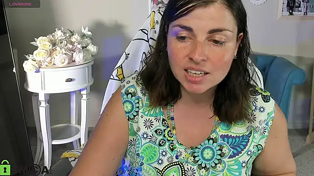 Chat +18 de MartaEdams ao vivo