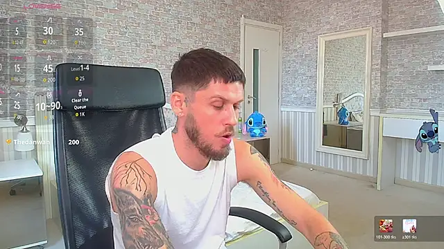 Chat XXX ao vivo de JonahShaw