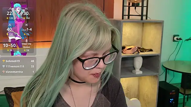MoliQin's Live XXX Chat