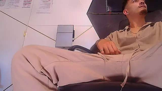 BrandonTate Webcam show