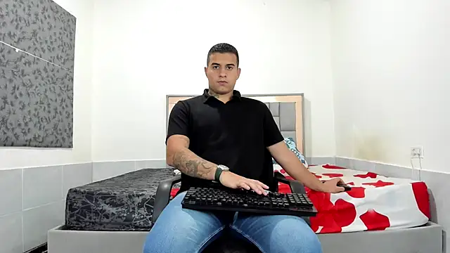 simookeler: απευθείας συνομιλία ΧΧΧ