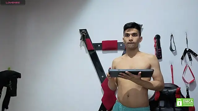 Chat XXX ao vivo de EliteBoysLive