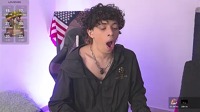 צ'אט XXX בשידור חי של Otter_Moon