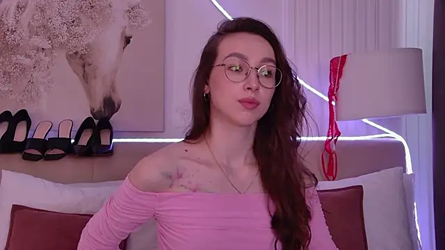 Chat XXX en directo de Emily_Simon