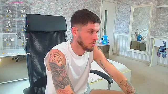 JonahShaw's Live XXX Chat