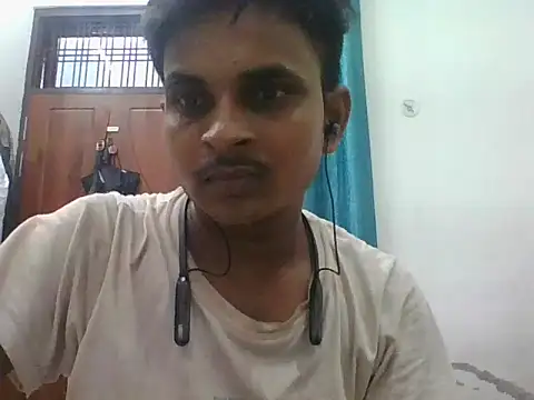 Chat XXX ao vivo de Sumit_LkO