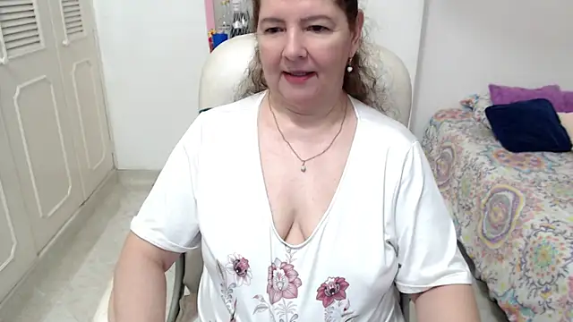 leonela_69 Live XXX-Chat