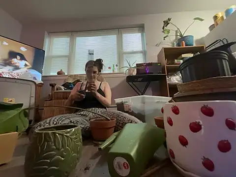 Snowbunnycake_131 라이브 XXX 채팅