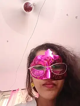 thanusi_2's Live XXX Chat