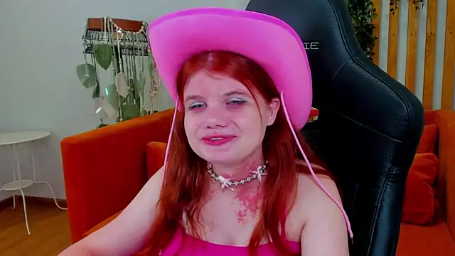 XXX chat uživo modela ChloeHalses