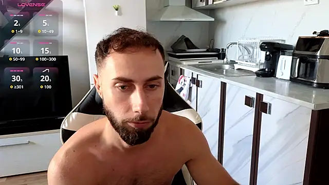 Czat XXX na żywo – RyanStorm_