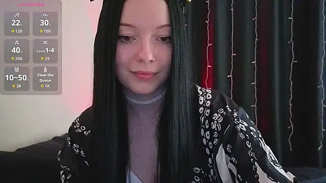 NaomiBunnys Chat XXX live