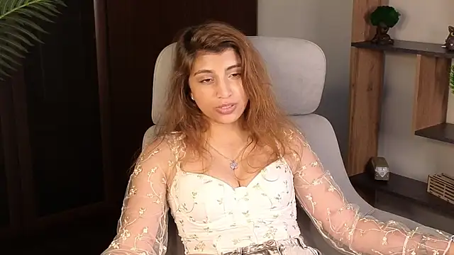 DinahSysak's Live XXX Chat