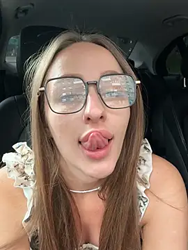 leonmessi3 라이브 XXX 채팅