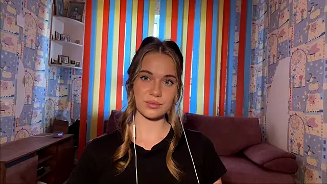 Miss_Blessnyth: απευθείας συνομιλία ΧΧΧ