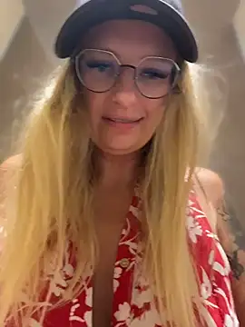 Betsy Live XXX-Chat