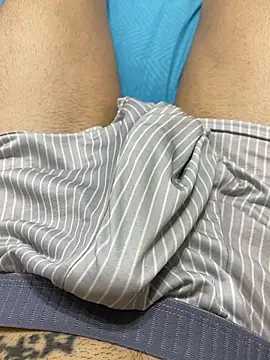 XXX chat uživo modela hakilka2