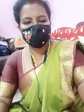 sweetkeerthi's Live XXX Chat