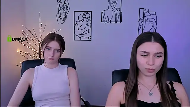 แชท XXX สดของ nekky_mouse